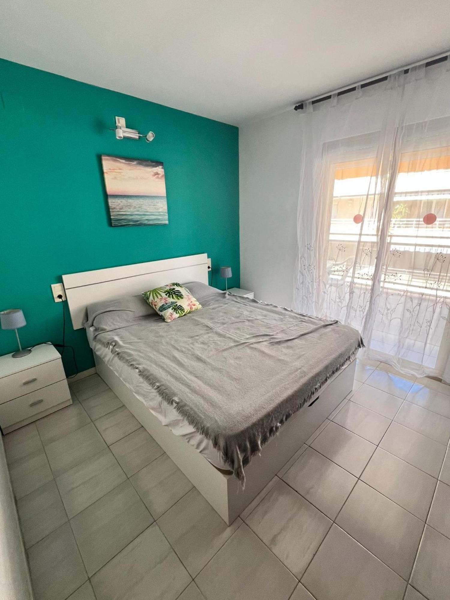 Apartamentos Versailles Villafortuny Luaran gambar